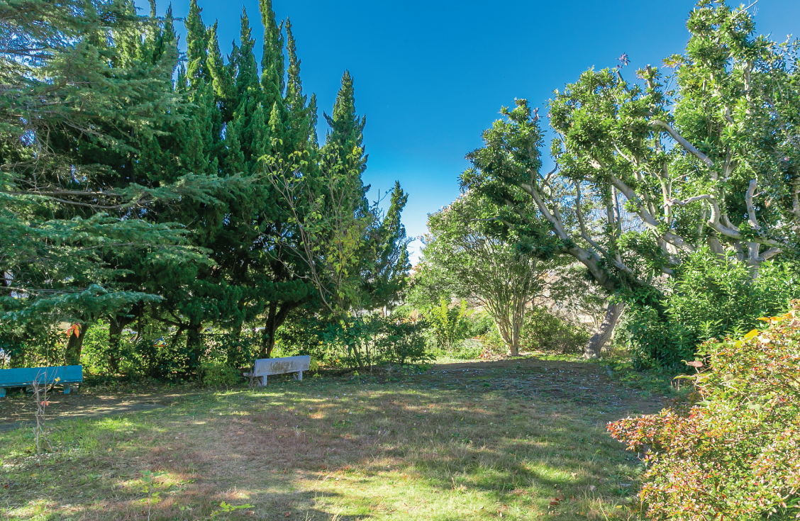 汐見台Ｆ公園 （徒歩2分/約110m）